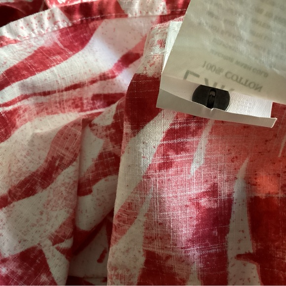 Men's Red Patterned Shirt by EKKO - Picture 2 of 7